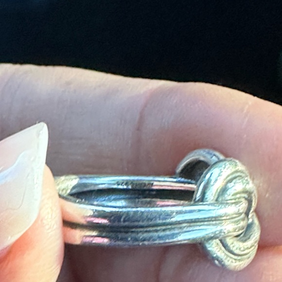 James Avery retired Love double knot ring - Picture 3 of 4